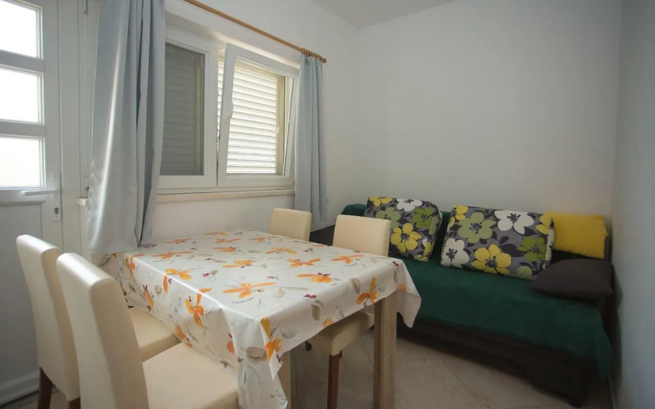 Apartment Ribica Kastela