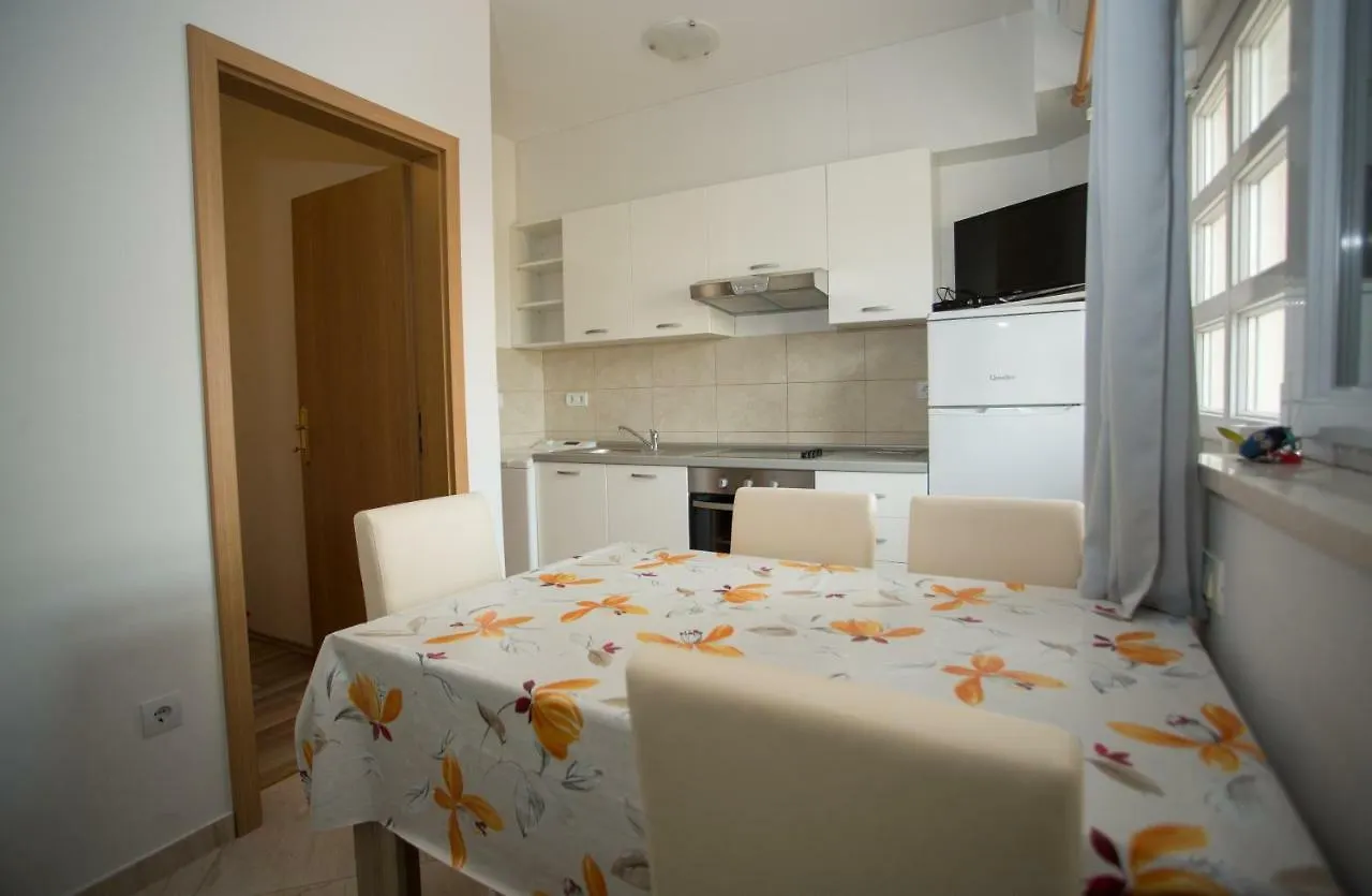 Apartment Ribica Kastela
