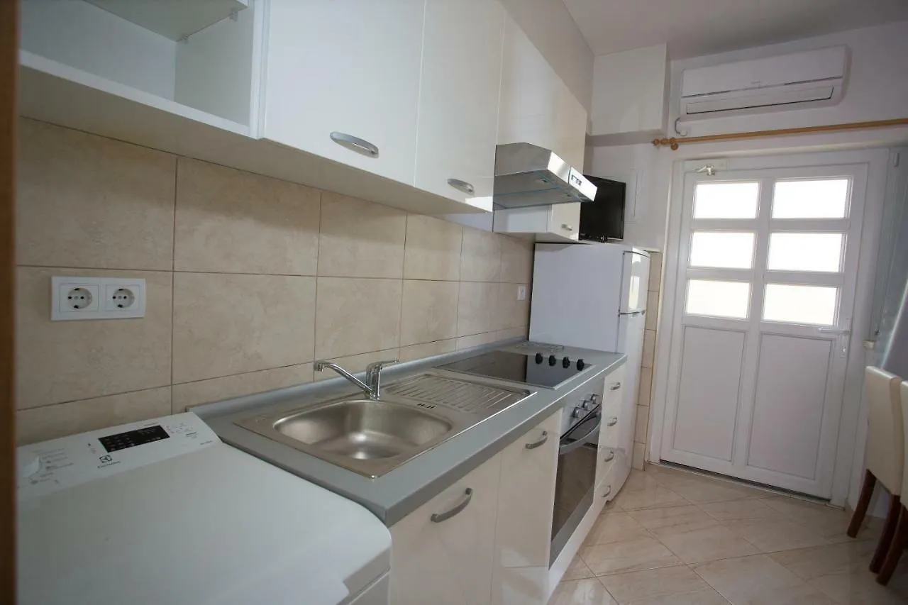 Apartment Ribica Kastela 0*,